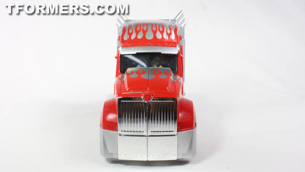 Silver Knight Optimus Prime Target Exclusive Leader Class Transformers 4 Age Of Extinction Movie Toy  (27 of 38)